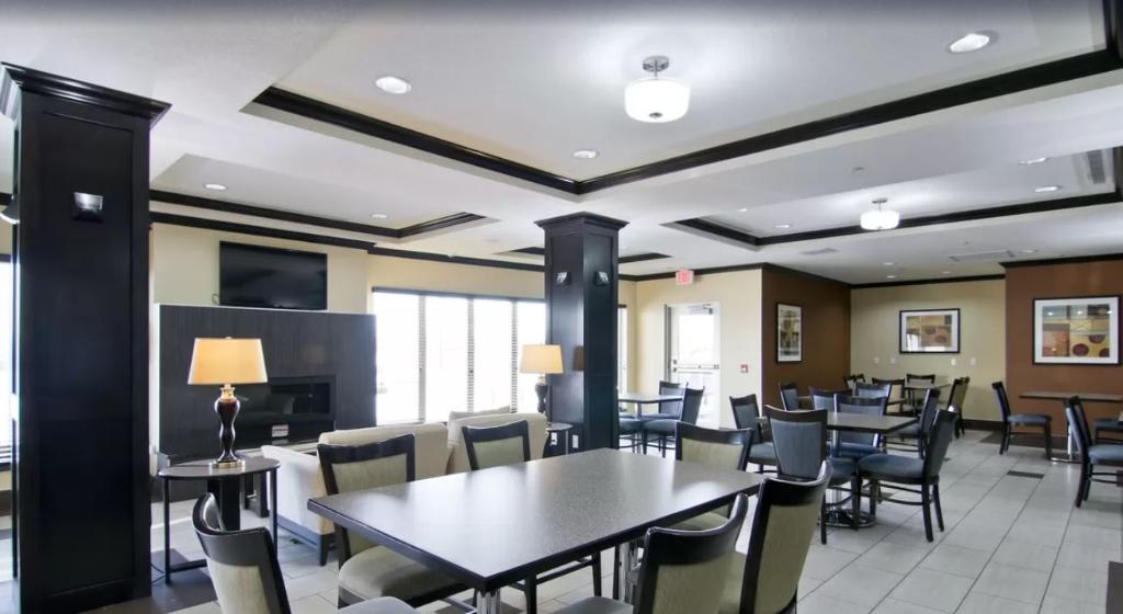 Holiday Inn Express And Suites Fort Saskatchewan