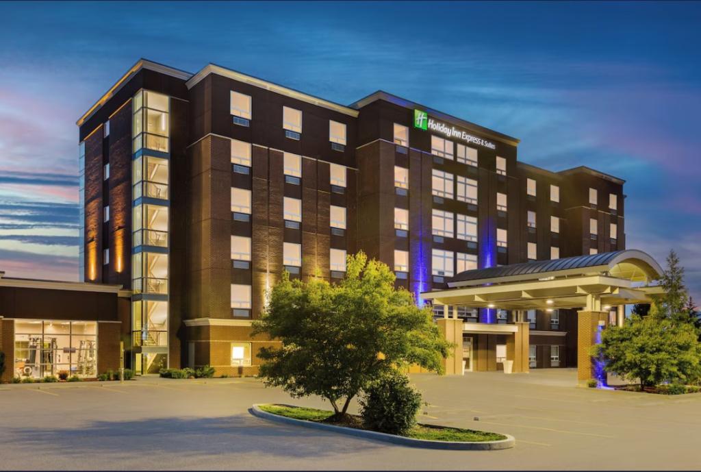 Holiday Inn Express and Suites Cold Lake