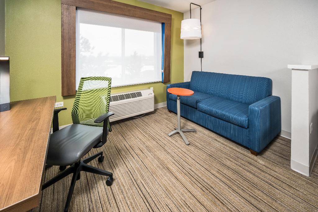 Holiday Inn Express Chicago Nw-Vernon Hills By IHG