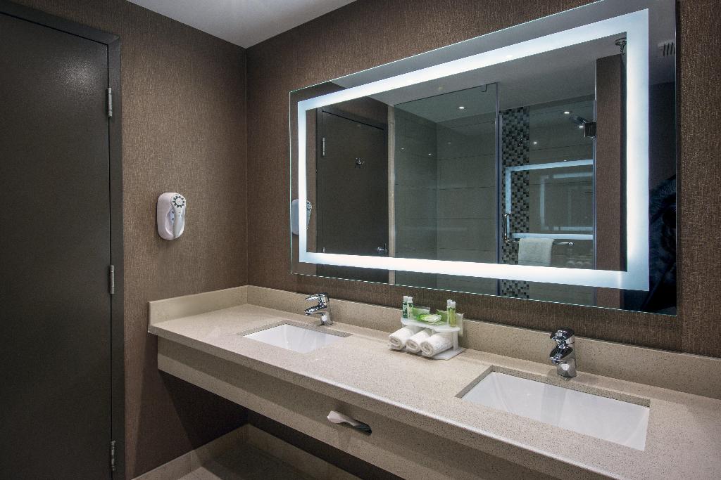 Quality Inn & Suites Regina