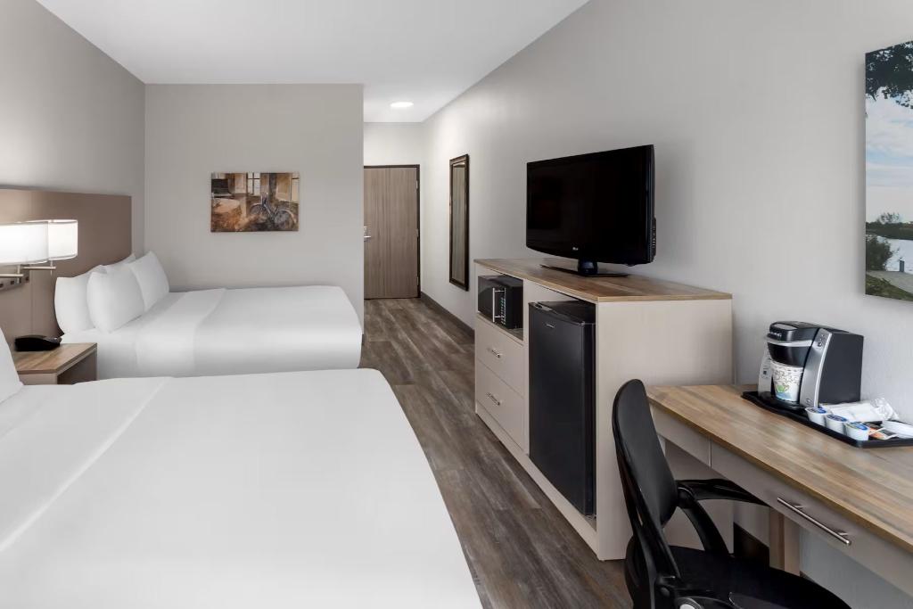 Links Bos Landen Hotel & Spa of Pella Trademark