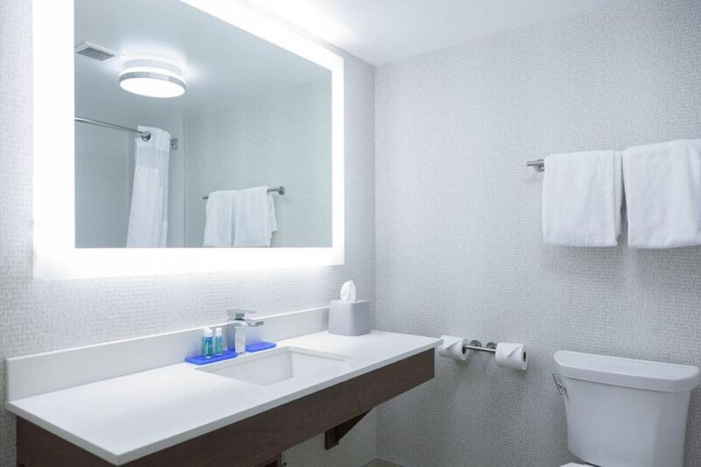 Holiday Inn Express and Suites Charlottetown