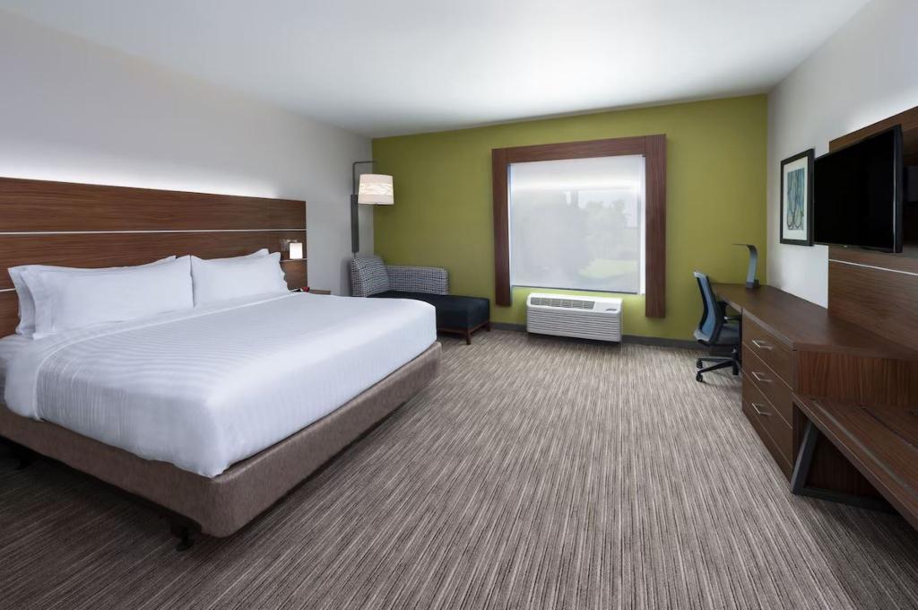 Holiday Inn Express Troy