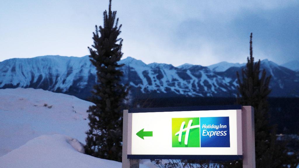 Holiday Inn Express Golden-Kicking Horse by IHG