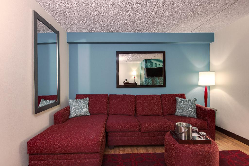 Hotel Indigo Chicago Vernon Hills