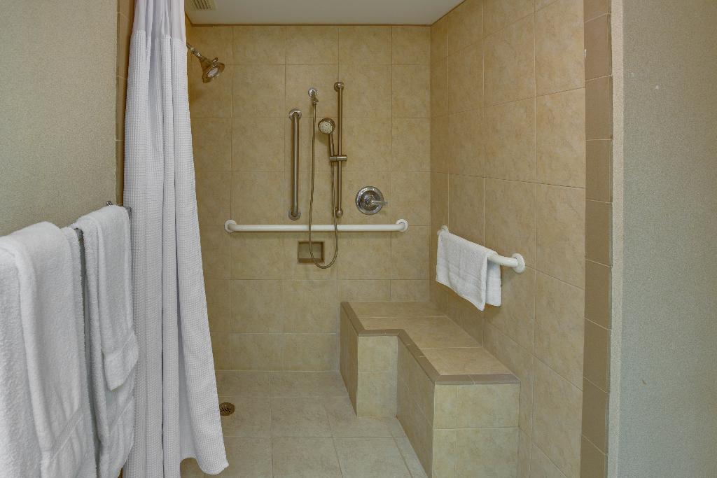 Crowne Plaza Executive Center Baton Rouge By IHG