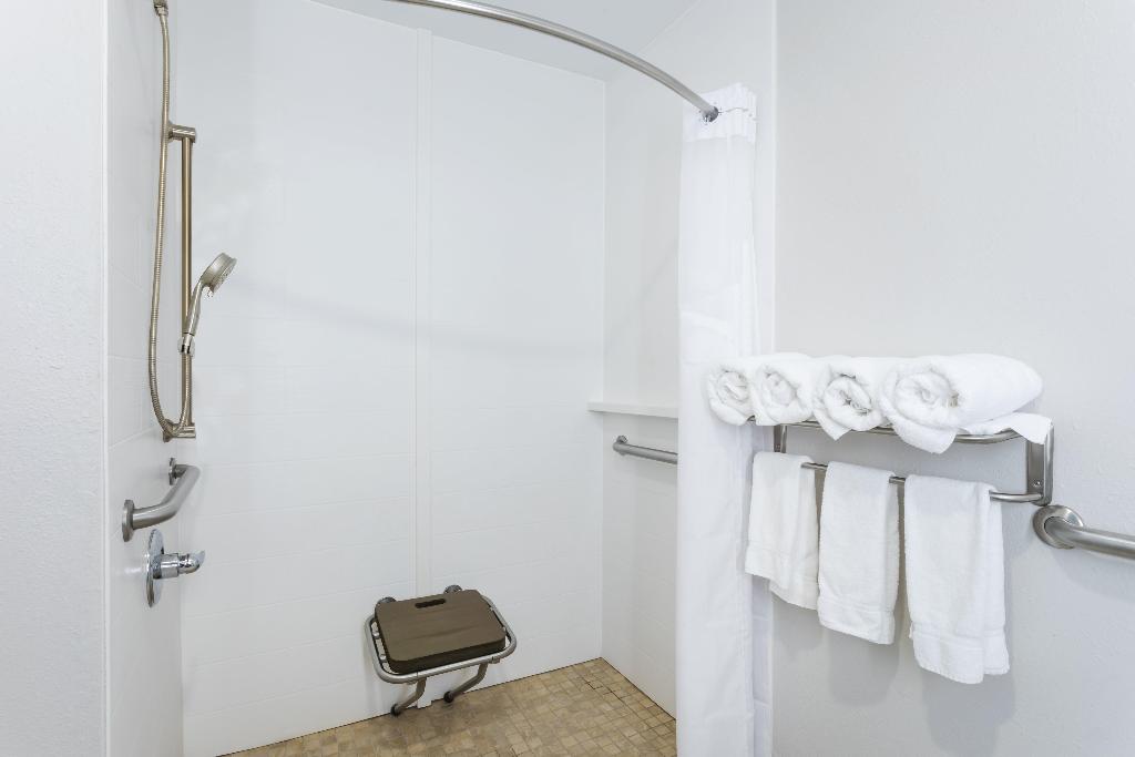 Holiday Inn Express and Suites Bremen