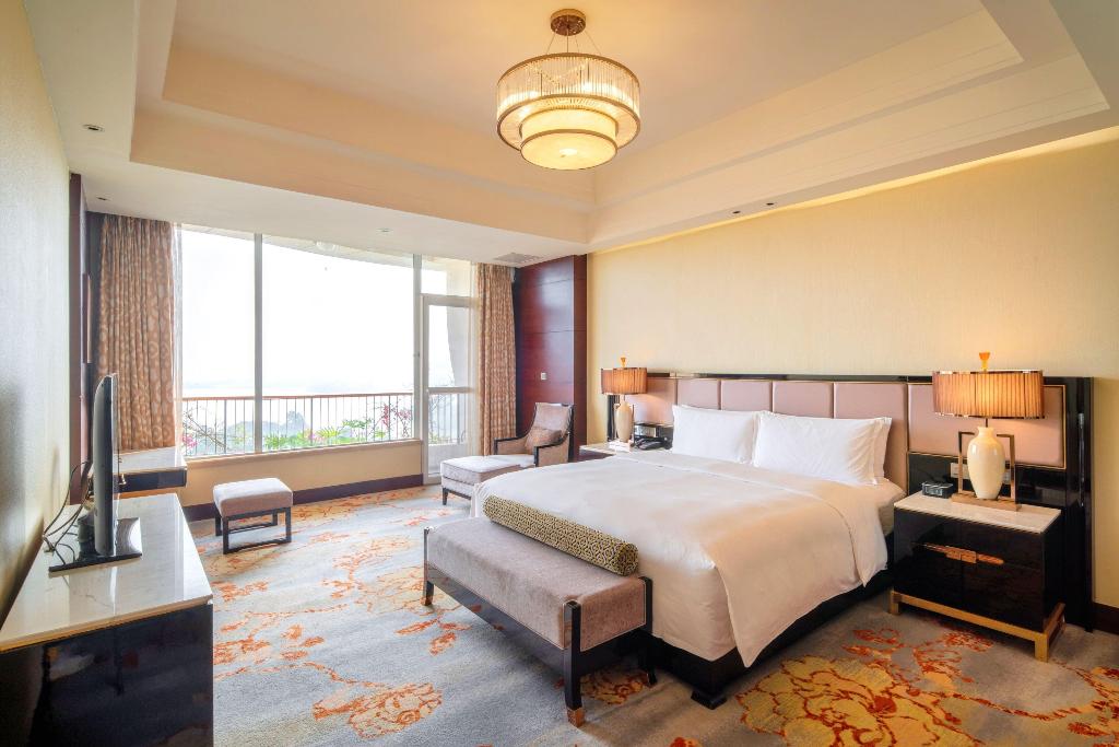 InterContinental Heilong Lake