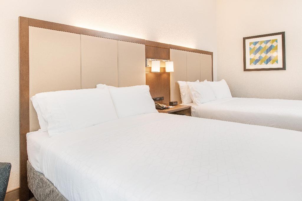 Holiday Inn Express ColumbiaI26 Harbison Blvd