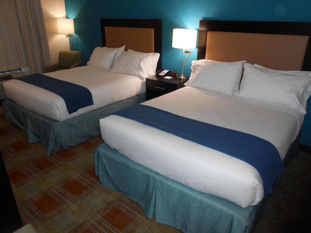 Holiday Inn Express & Suites Houston Northwest-Bro
