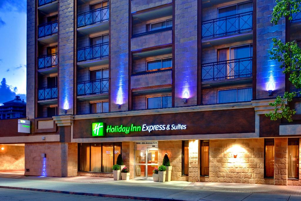 Holiday Inn Express and Suites Calgary