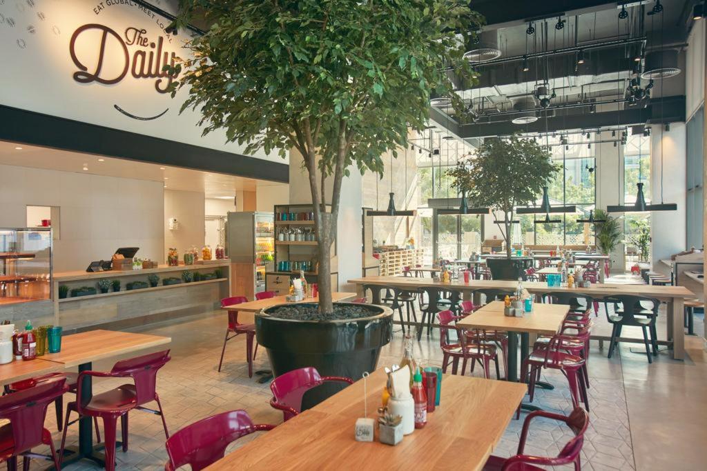 Hotel Rove Trade Centre, Vereinigte Arabische Emirate, Dubai. Großes 1