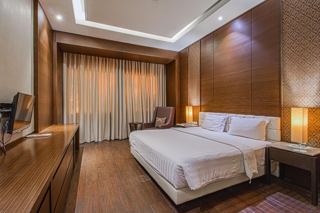 Grand Arjuna Hotel Bandung