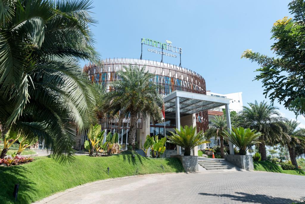 Amartahills Hotel & Resort