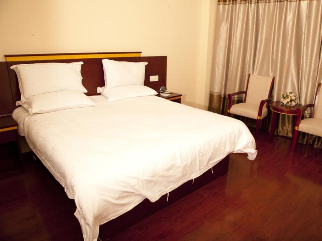GreenTree Inn(Shanghai Minhang ETDZ Metro Station)