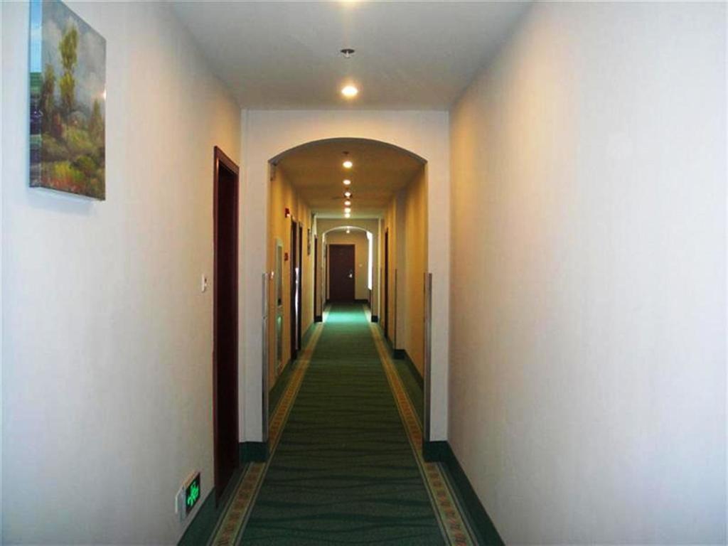 GreenTree Inn ShangHai JinXiu Road Business Hotel
