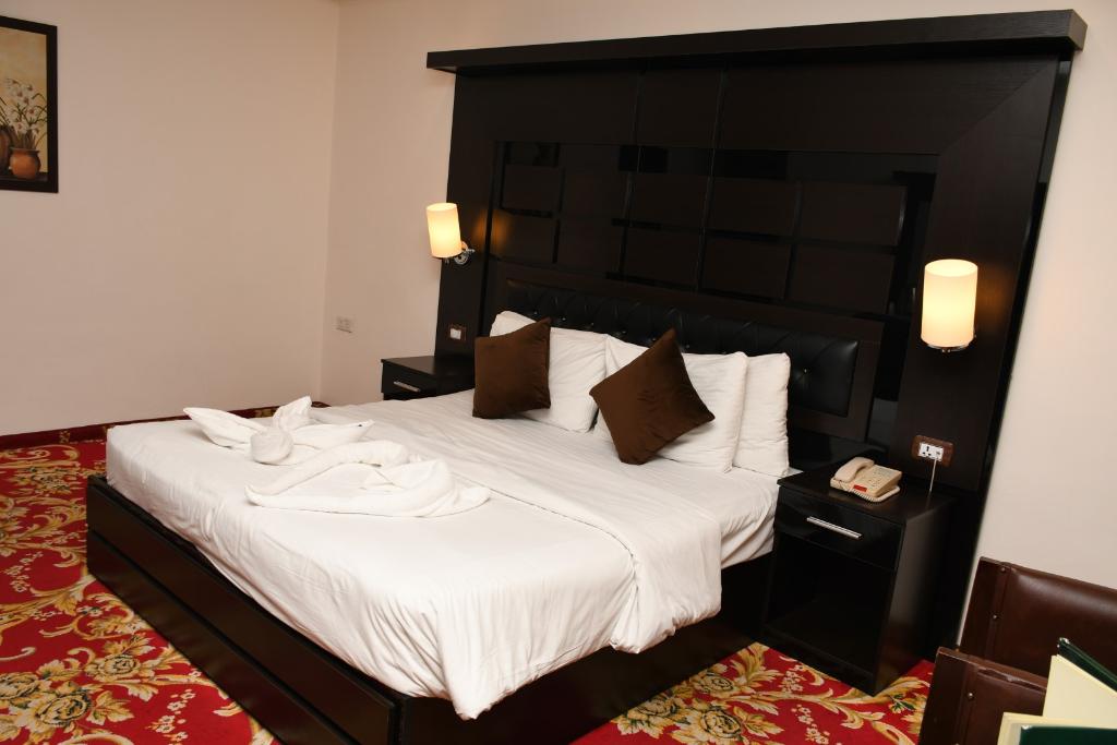 Sparr Hotel