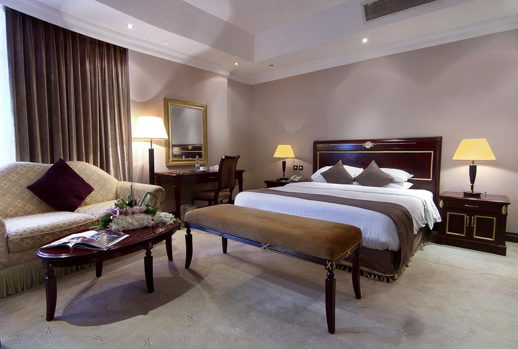 Chairmen Hotel