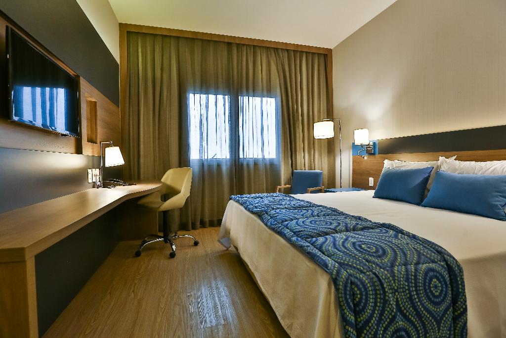 hotel-thumb