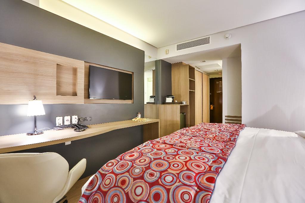 hotel-thumb