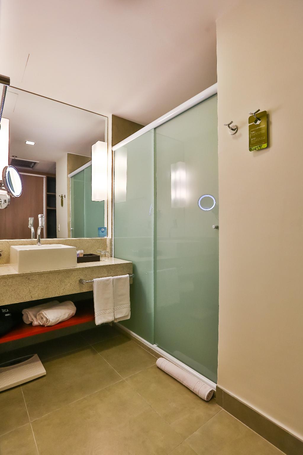 hotel-thumb