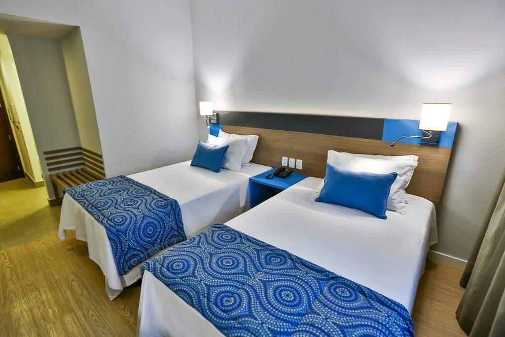 hotel-thumb