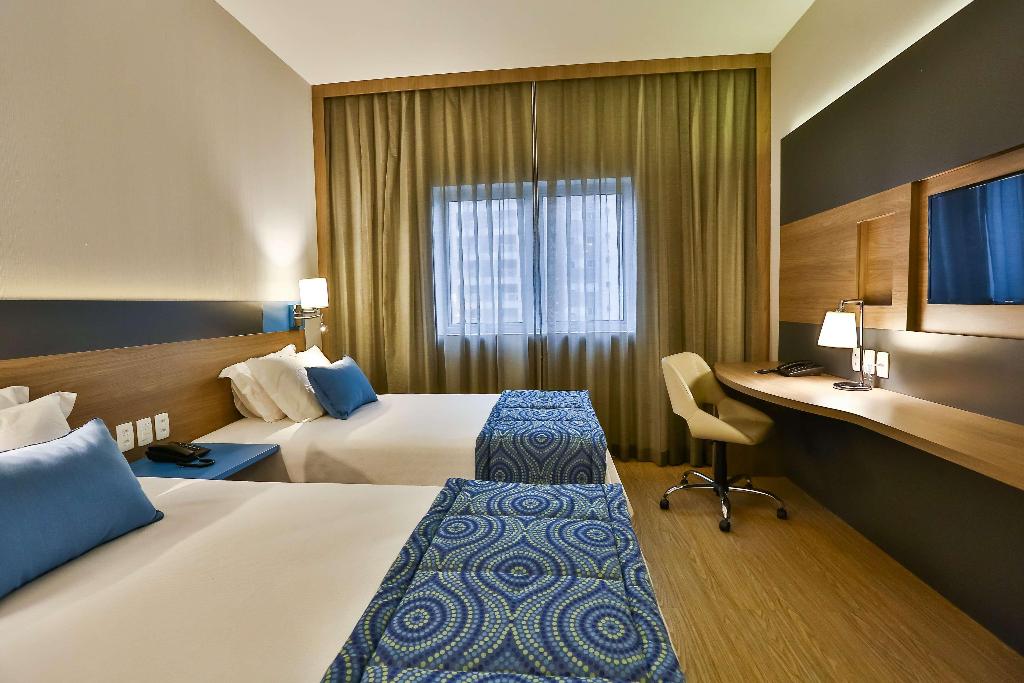 hotel-thumb