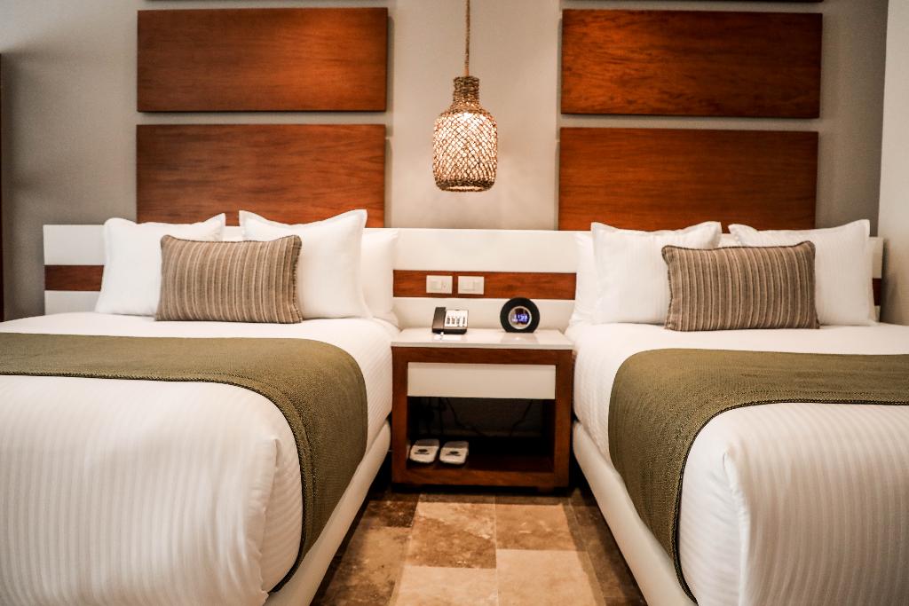 The Reef 28 Hotel & Spa - Luxury Adults Only - All Suites photo 10