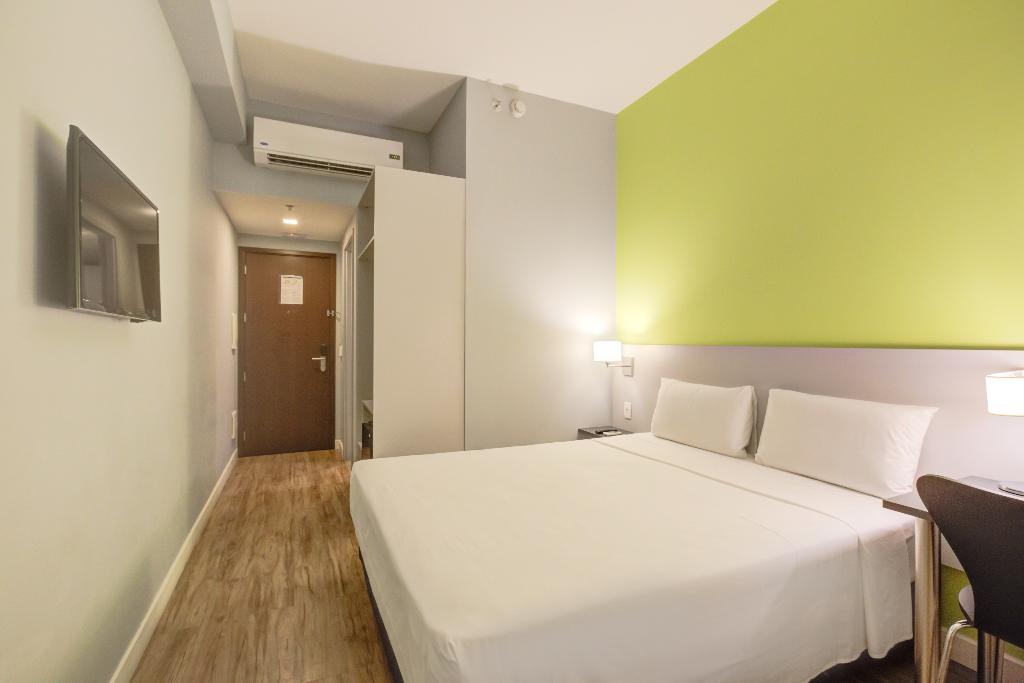 hotel-thumb