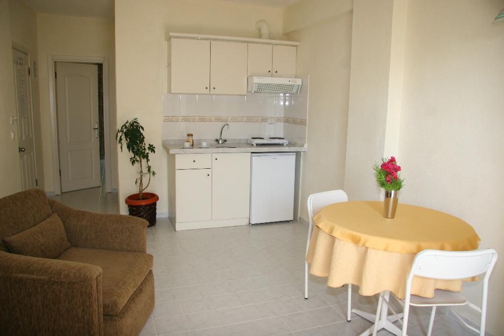Life Apartments