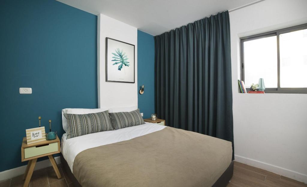 Diana Seaport Apartments