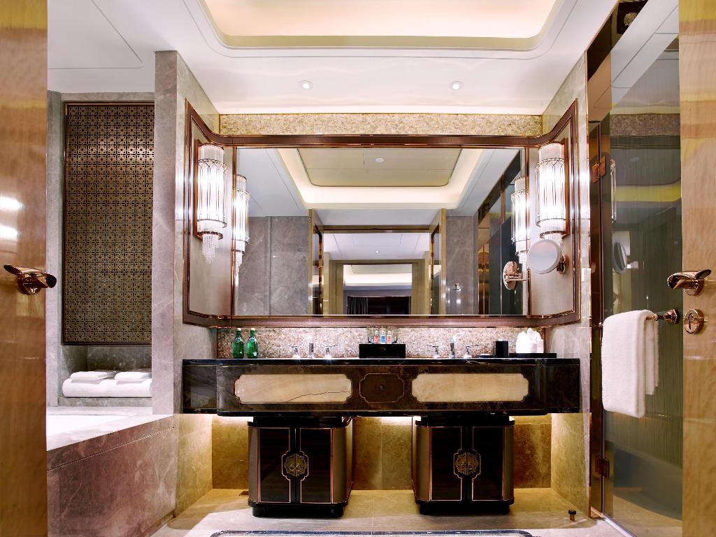 Hohhot Uiles Hotel