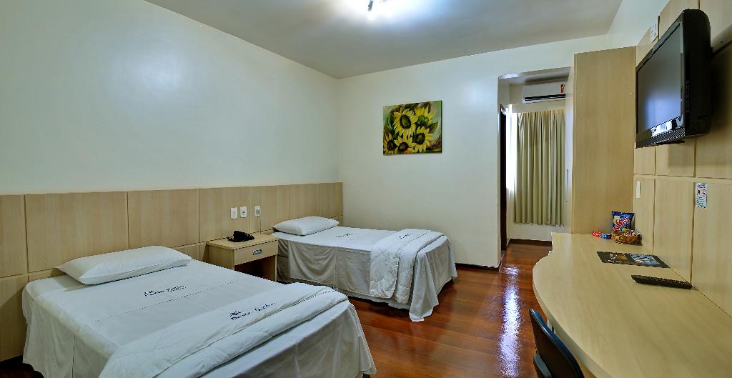 Porto Minas Hotel