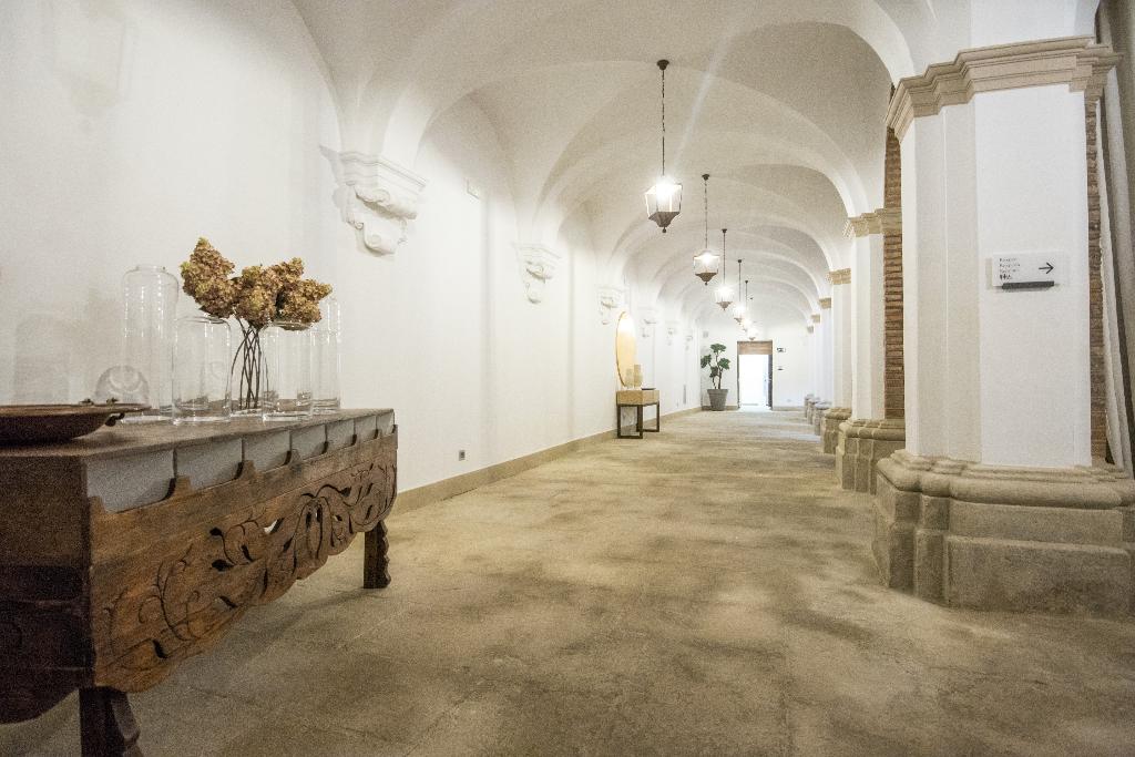 Parador de Lleida gallery photo 10