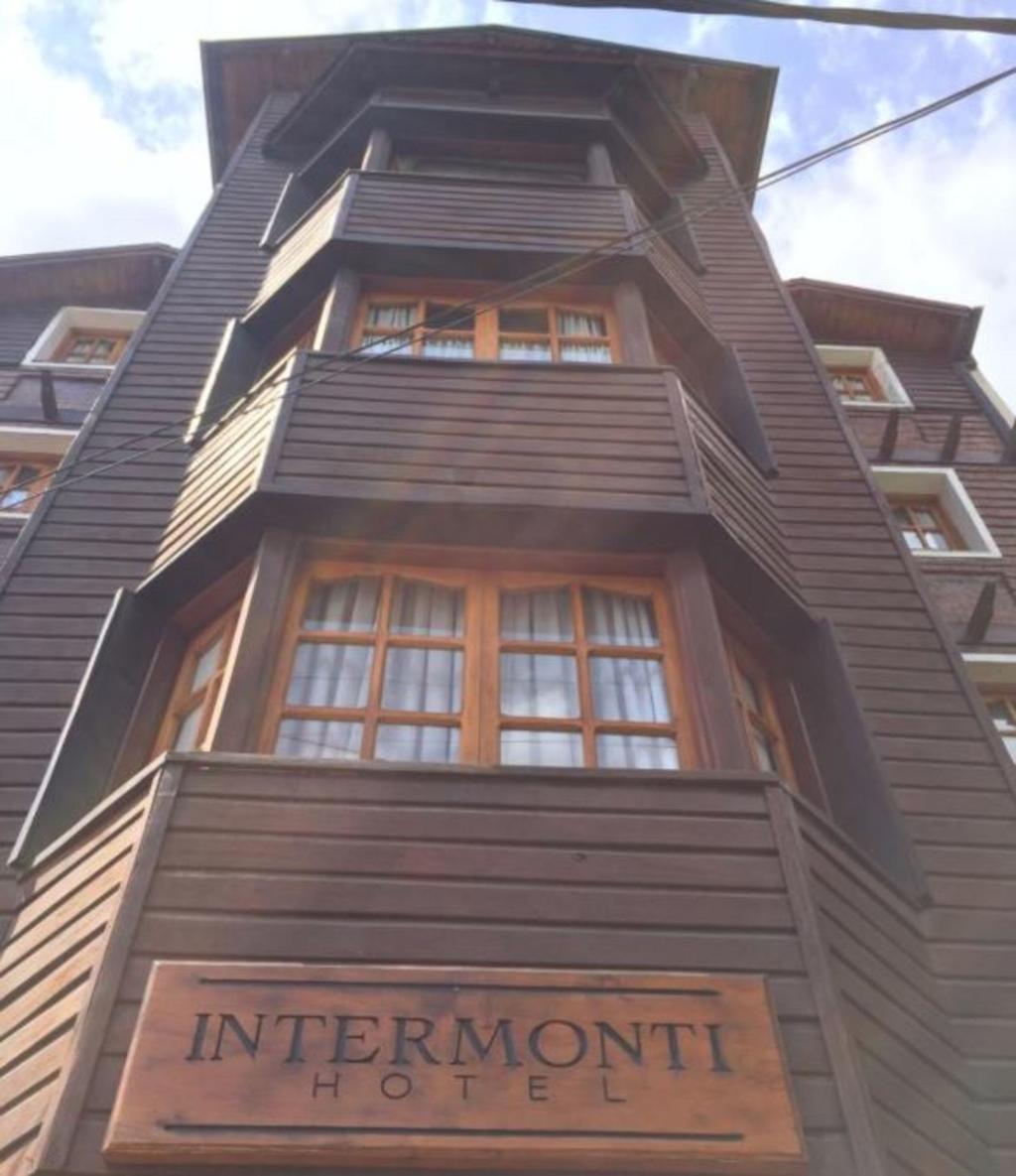 Intermonti, vista principal
