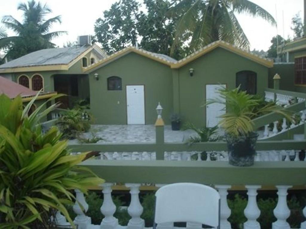 Pavillon Des Receptions & Hotel