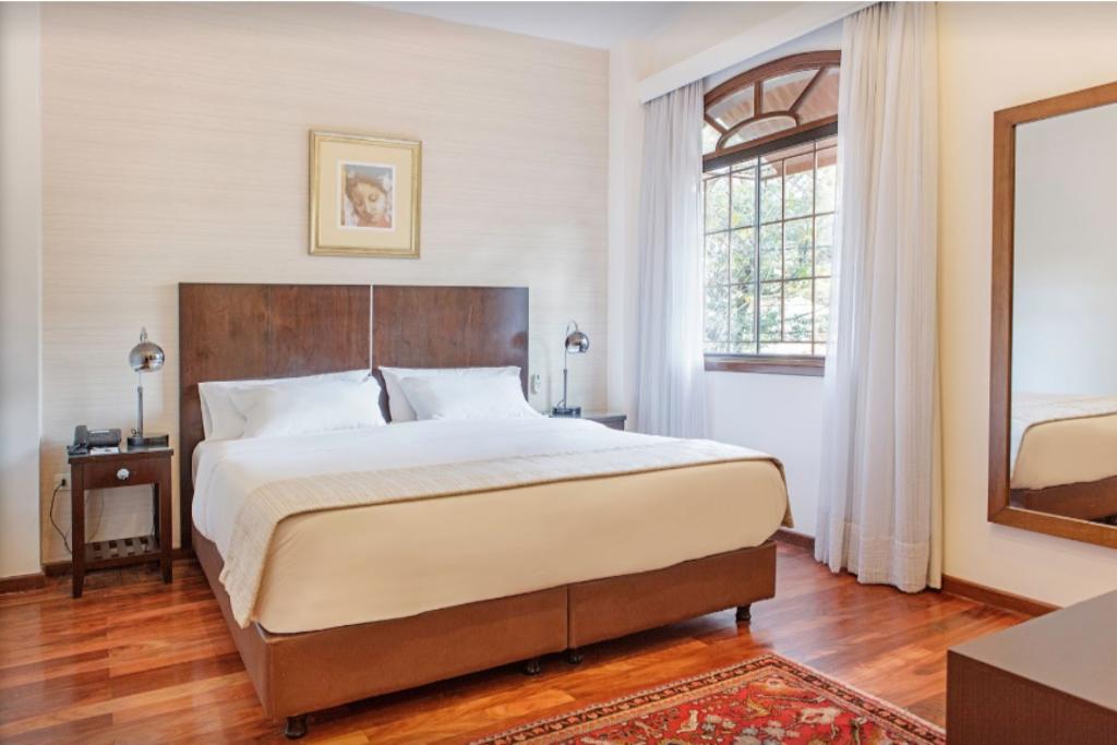 Las Lomas Casa Hotel
