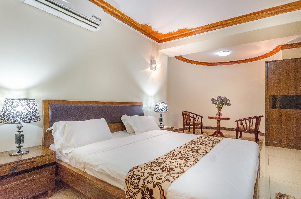 Mt Zion Hotel