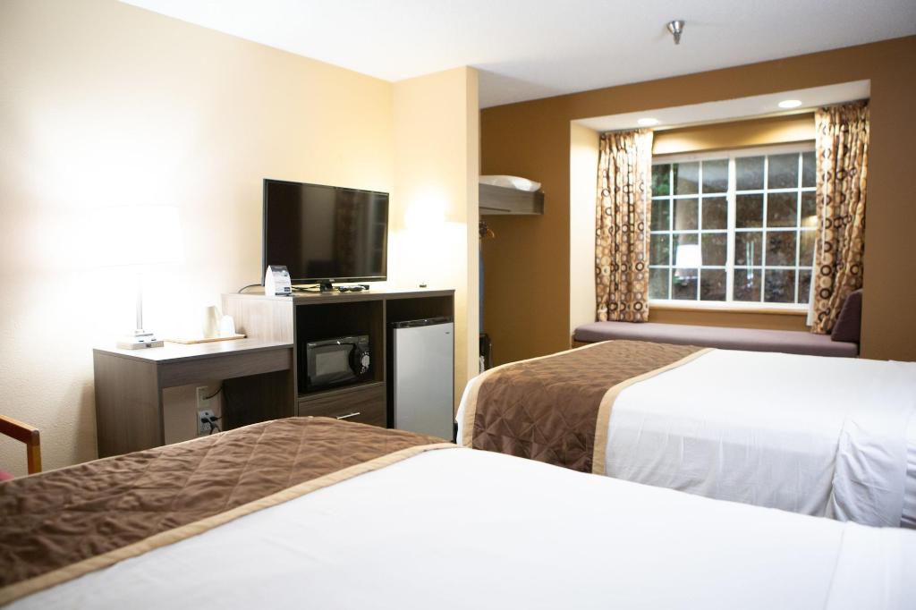 Guesthouse International Inn