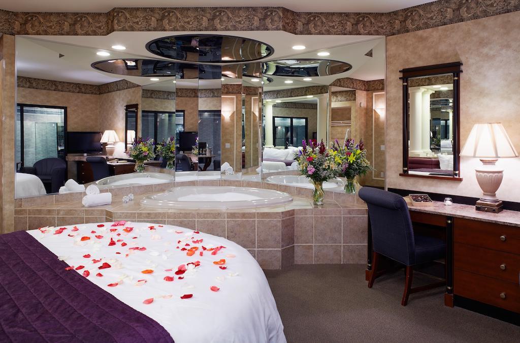 Paradise Stream Resort