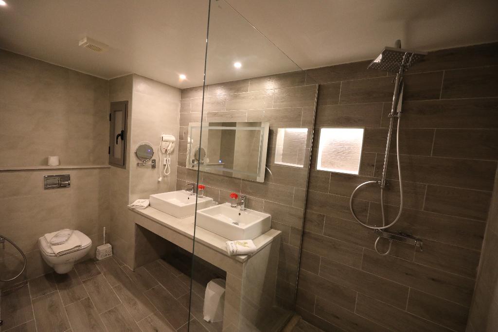 Hotel Suite Les Charmilles