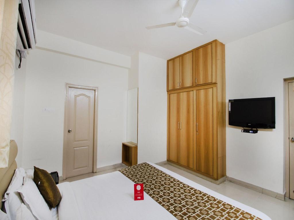 10594 Hotel Marie Gold