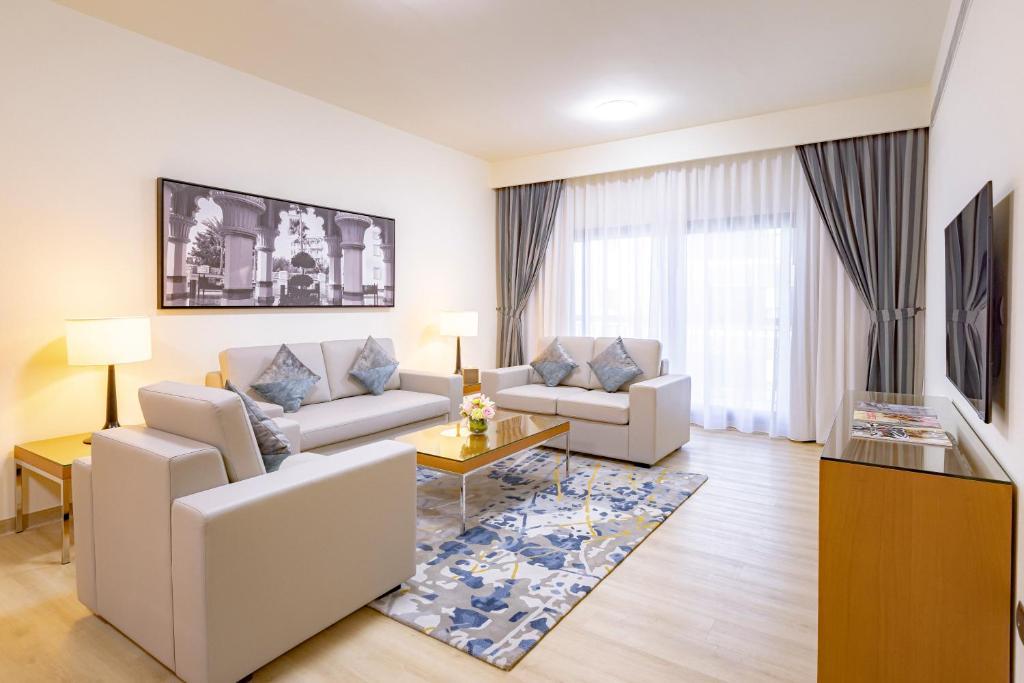 Golden Sands 10