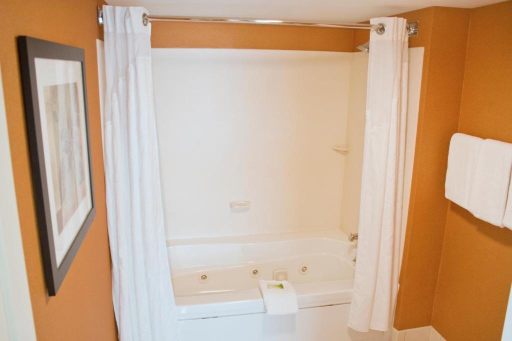 Comfort Inn & Suites Hadley