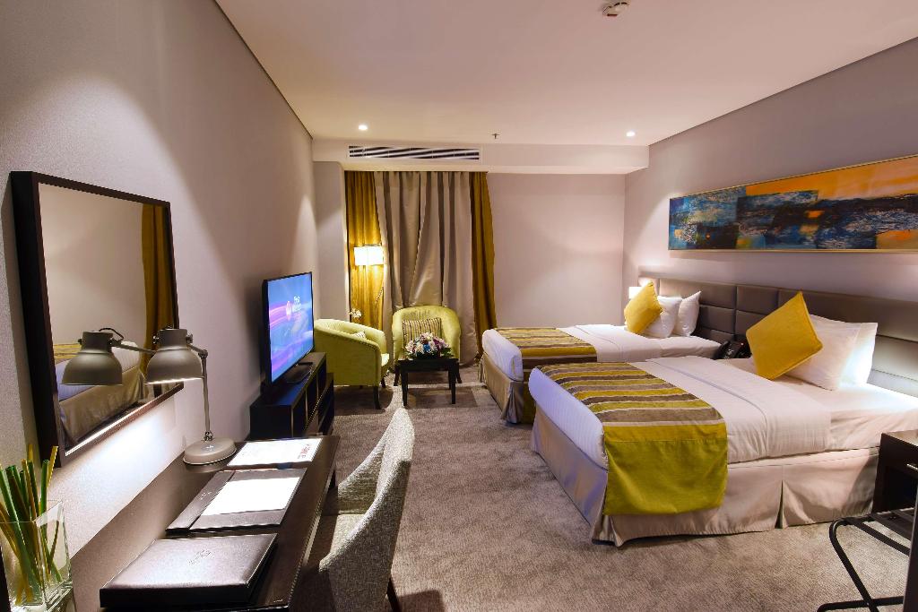 Best Plus Aurora Hotel