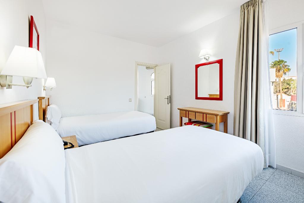 Hotel LIVVO Koala Garden