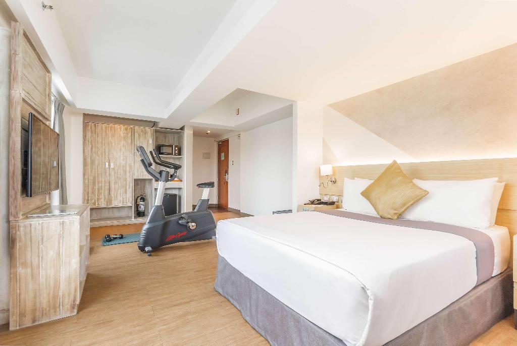 TRYP Mall of Asia Manila