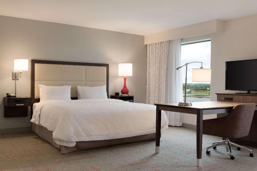 Hampton Inn & Suites Flagstaff East