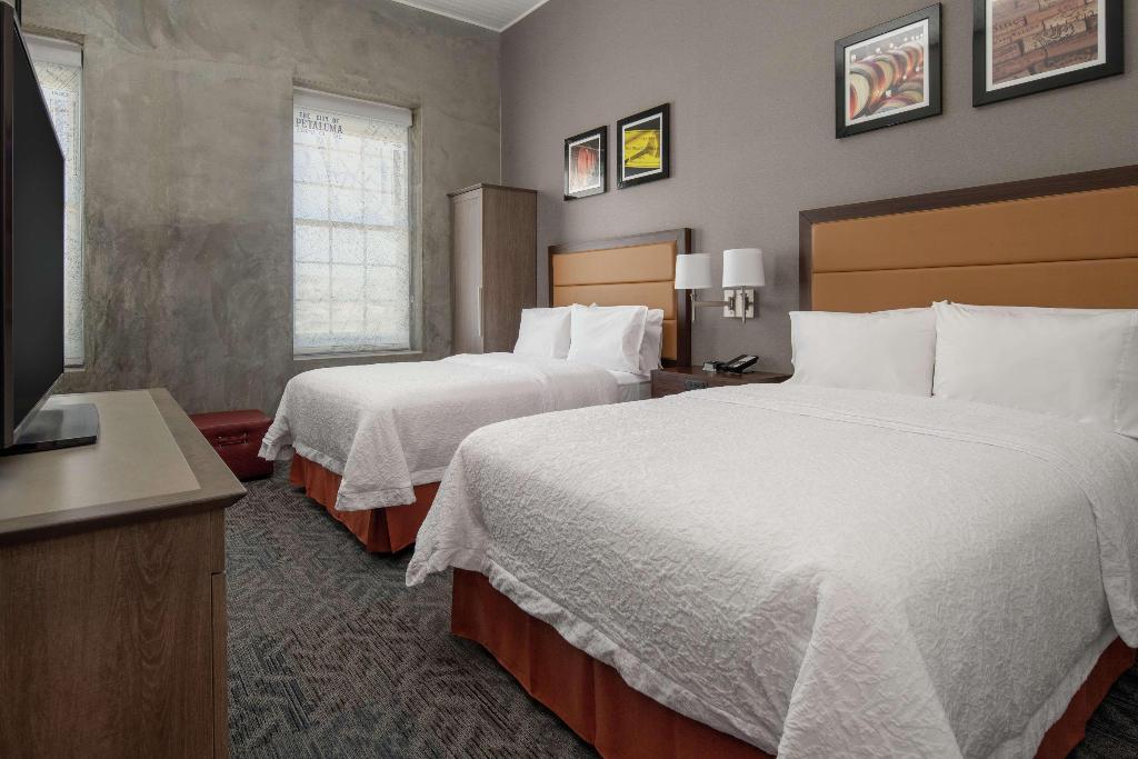 Hampton Inn Petaluma