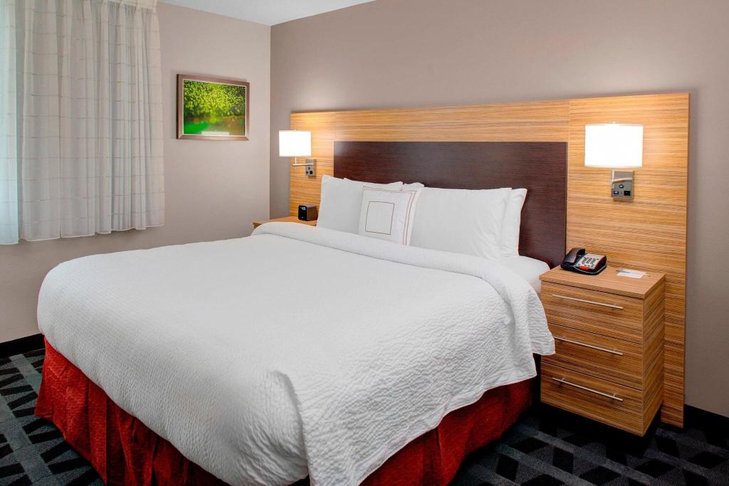TownePlace Suites Parkersburg